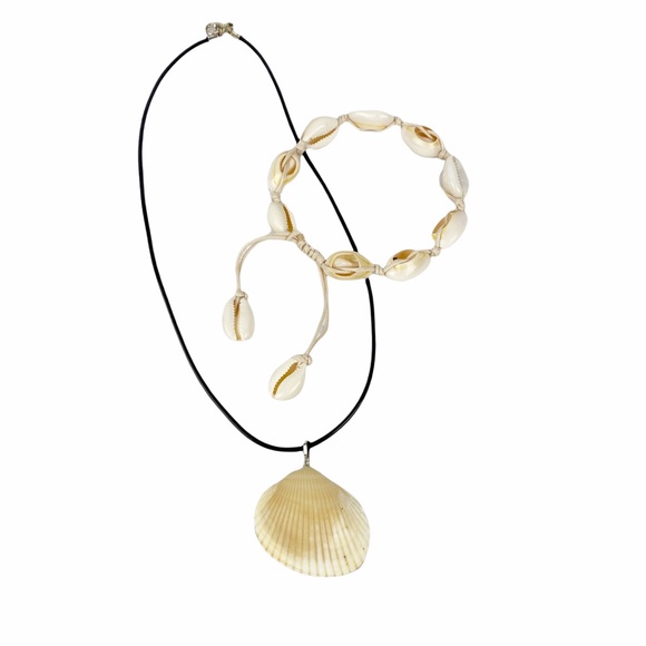 Seashell Beach Vida Bracelet & Necklace - Picture 2 of 7
